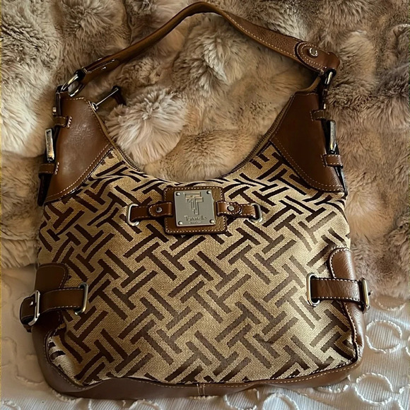 Tignanello Handbag Purse, Logo Pattern Ivory Tan & Brown Expandable Shoulder Bag - Picture 1 of 7